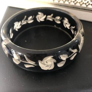 Unique Find: Stunning Carved Lucite Bracelet